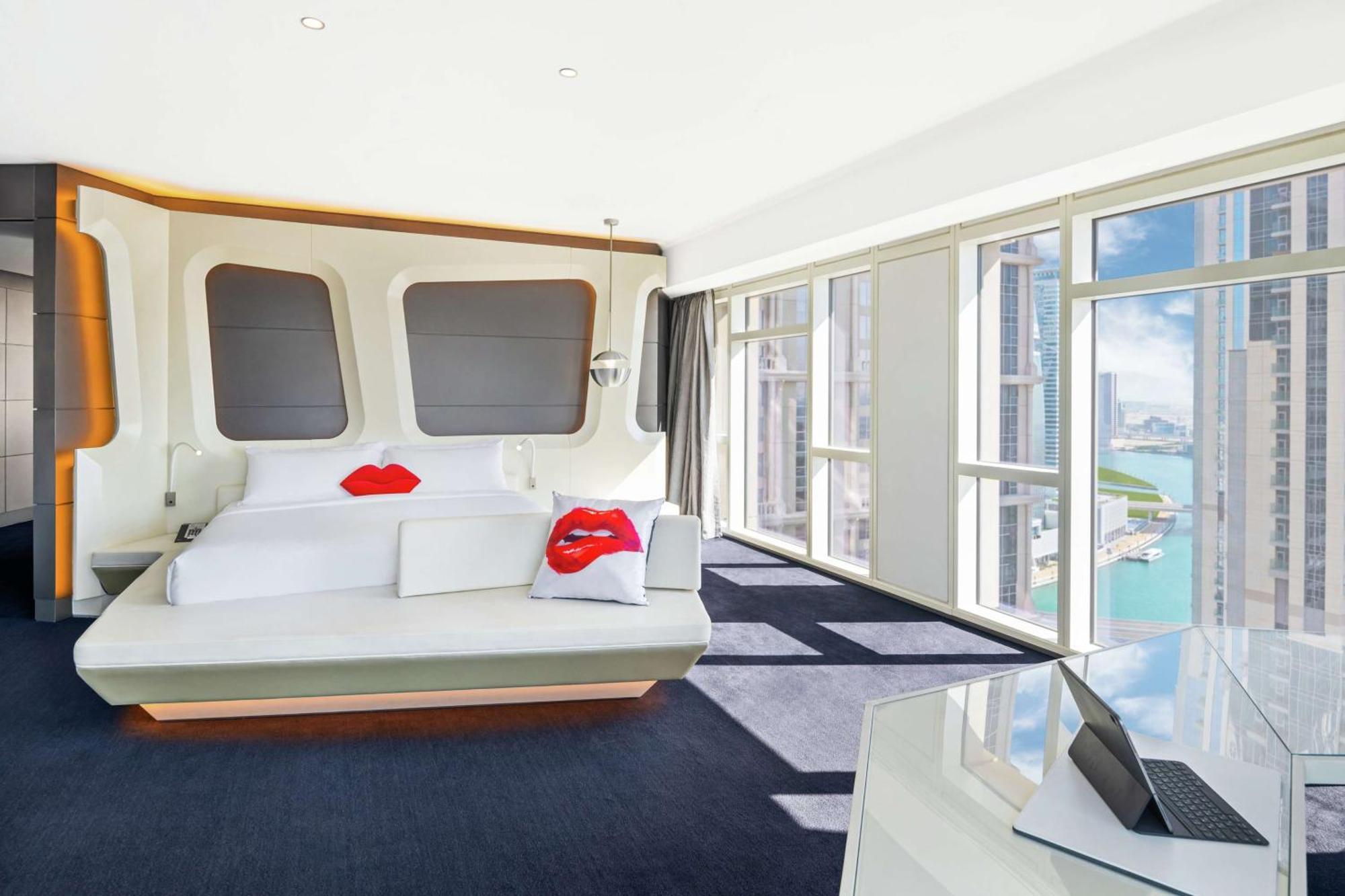 V Hotel Dubai, Curio Collection By Hilton Luaran gambar