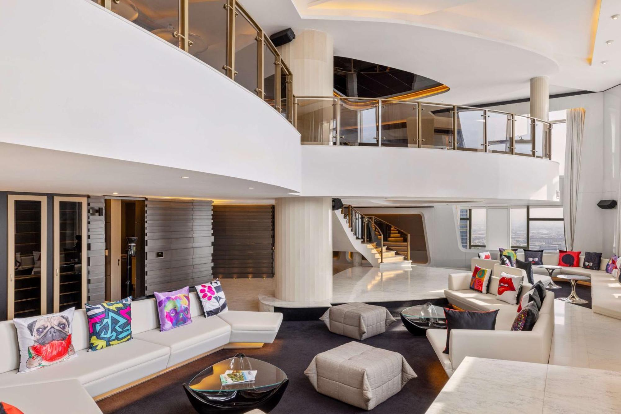 V Hotel Dubai, Curio Collection By Hilton Luaran gambar